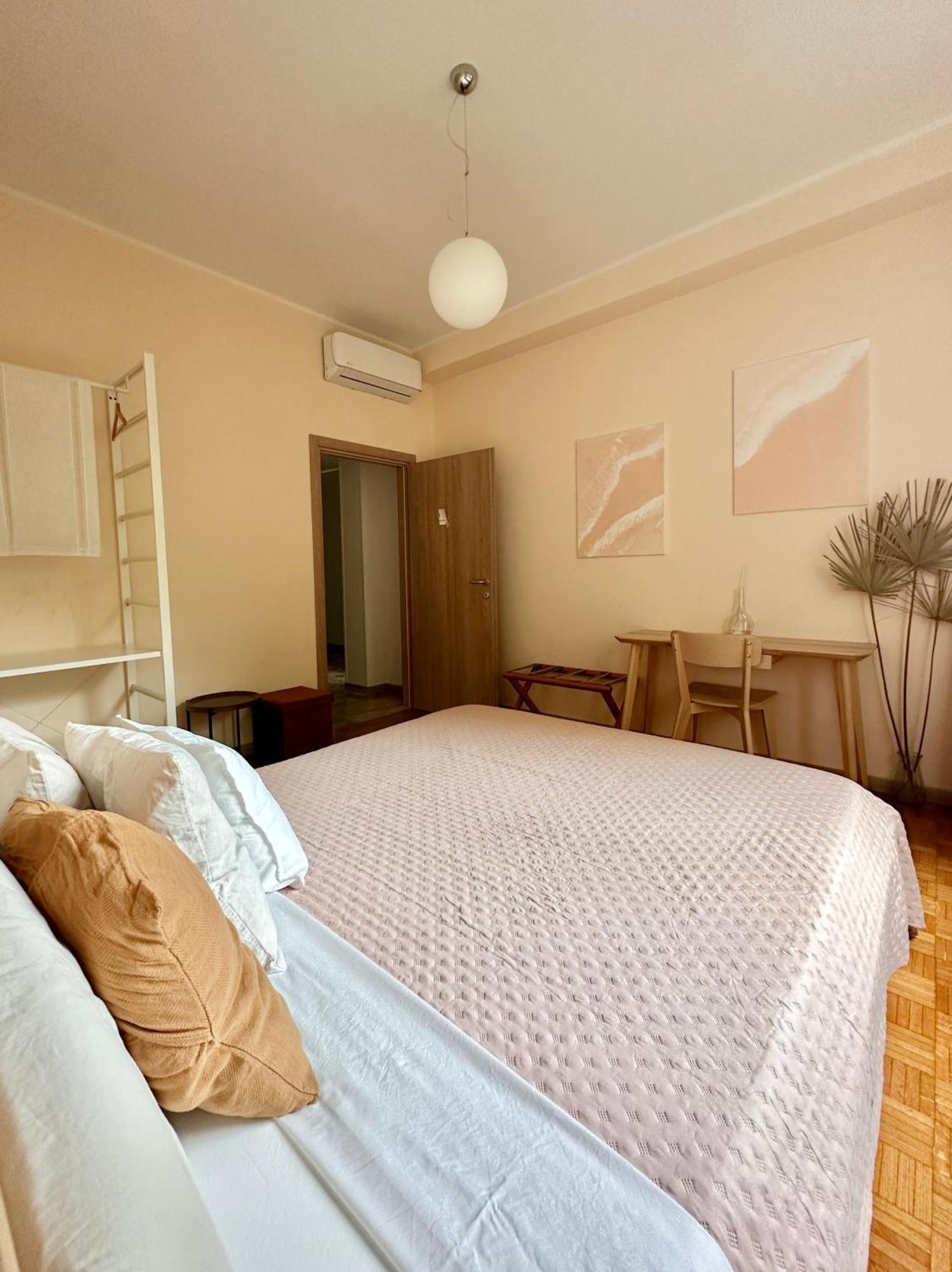 Casa Ling -Ac - Parking-2Bathrooms 科莫 外观 照片
